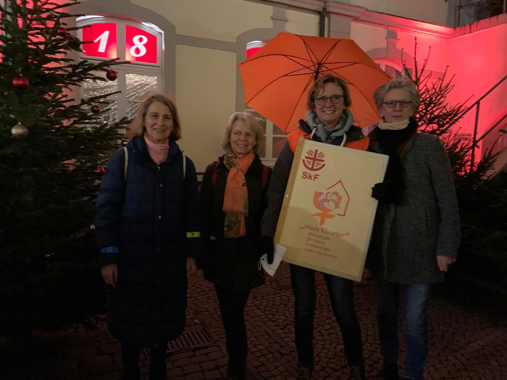 25.11.2021: ORANGE THE WORLD 