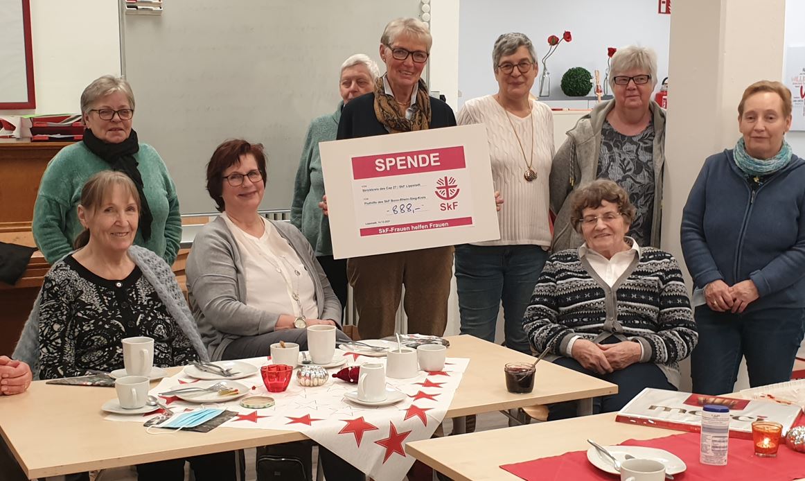 Spende an die Flutopfer vom Strickkreis des SkF Lippstadt